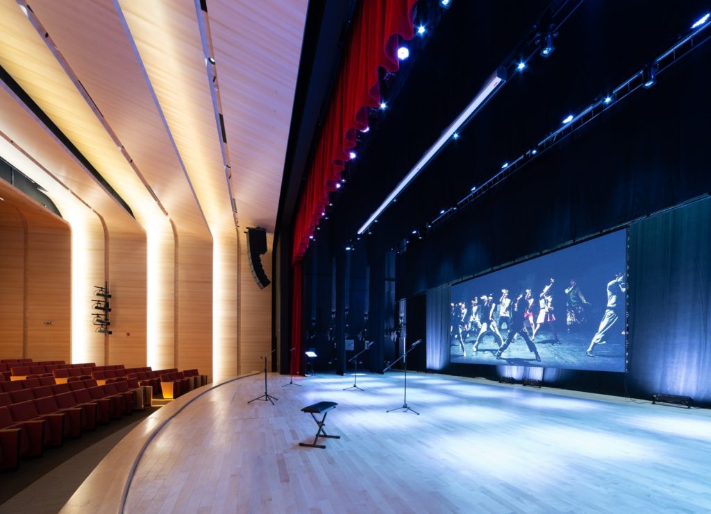 Auditorium – Sonorisation et Eclairage de Salle